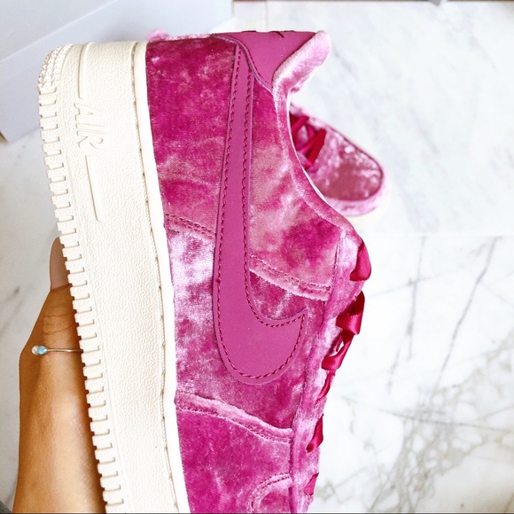 Nike air force 1 LV8 (velvet) - Picture 3 of 8